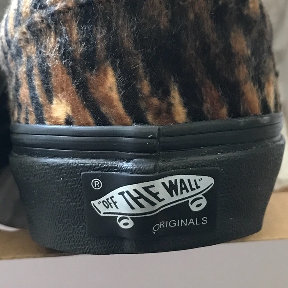 Vault Vans Opening Ceremony OG Slip-On Tiger Fur - Picture 8 of 8